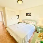 Tanderai Villa *